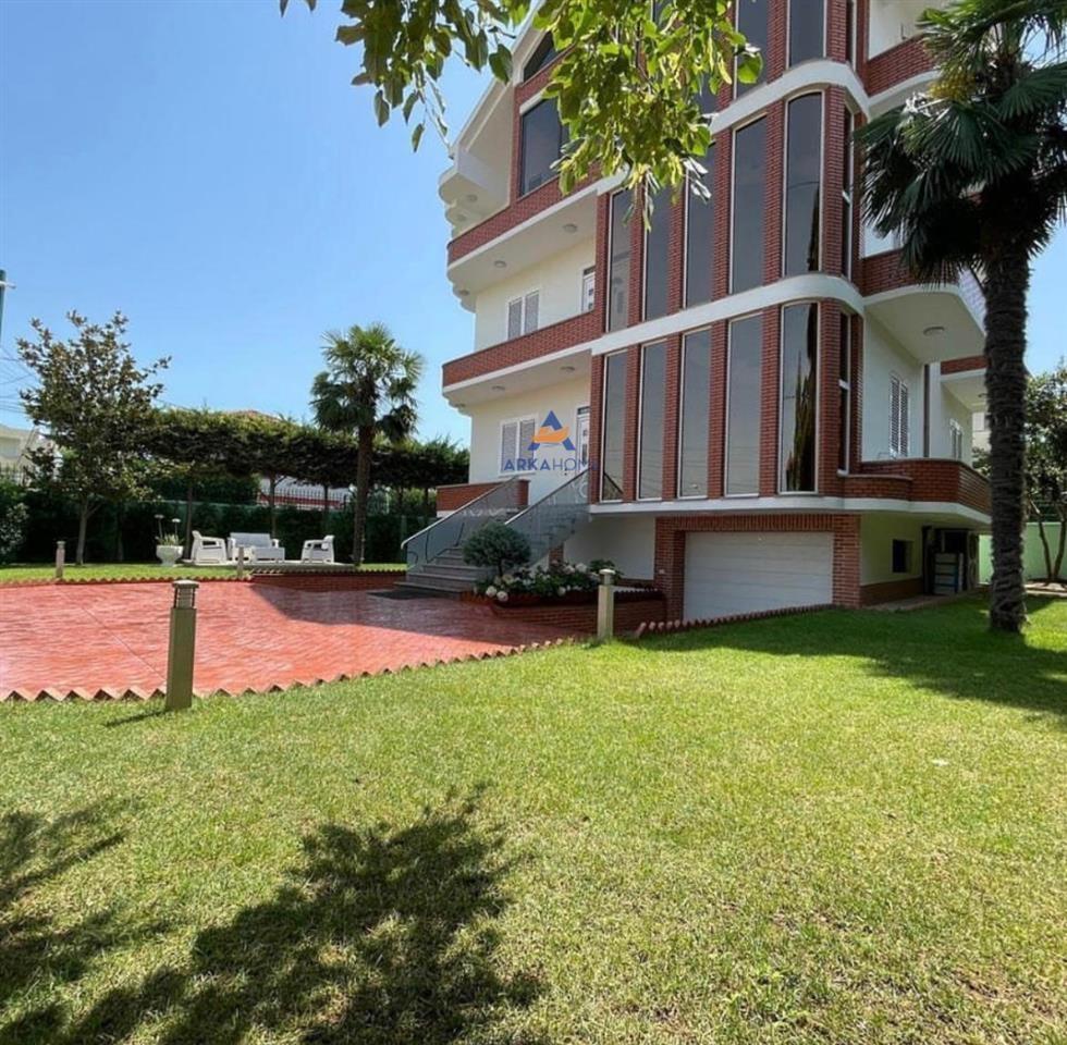OKAZION----SHITET-VILA-NE-INSTITUT-400-000-EURO