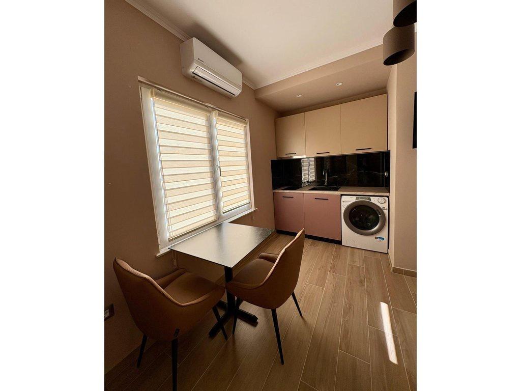 Shiten--2-Studio-Apartament-e--Rruga-Him-Kolli--Myslym-Shyri