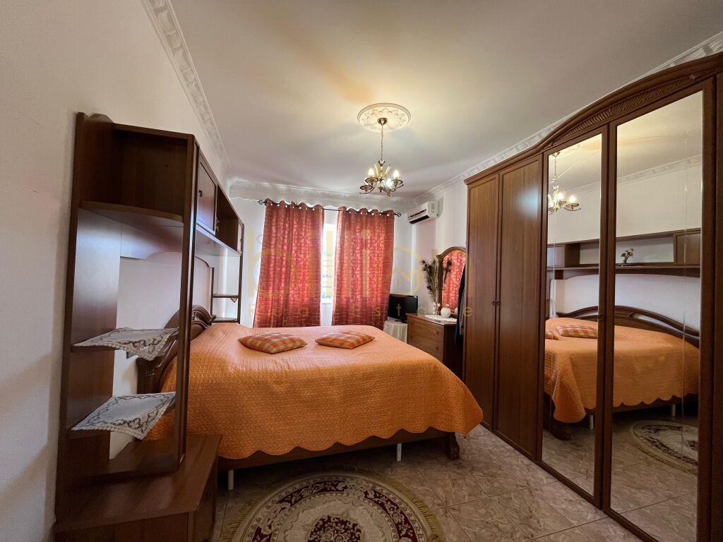 JEPET-ME-QERA-APARTAMENT-3+1+2