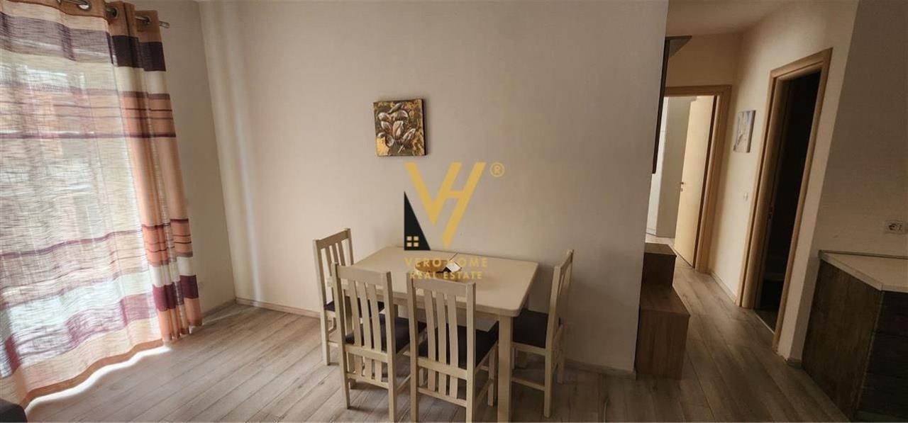 SHITET-APARTAMENT-2+1+BLK-TE-KOPSHTI-ZOLOGJIK-205-000-EURO