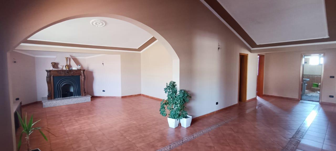 APARTAMENT-ME-QERA-NE-SHKOZET--DURRES-350-EURO