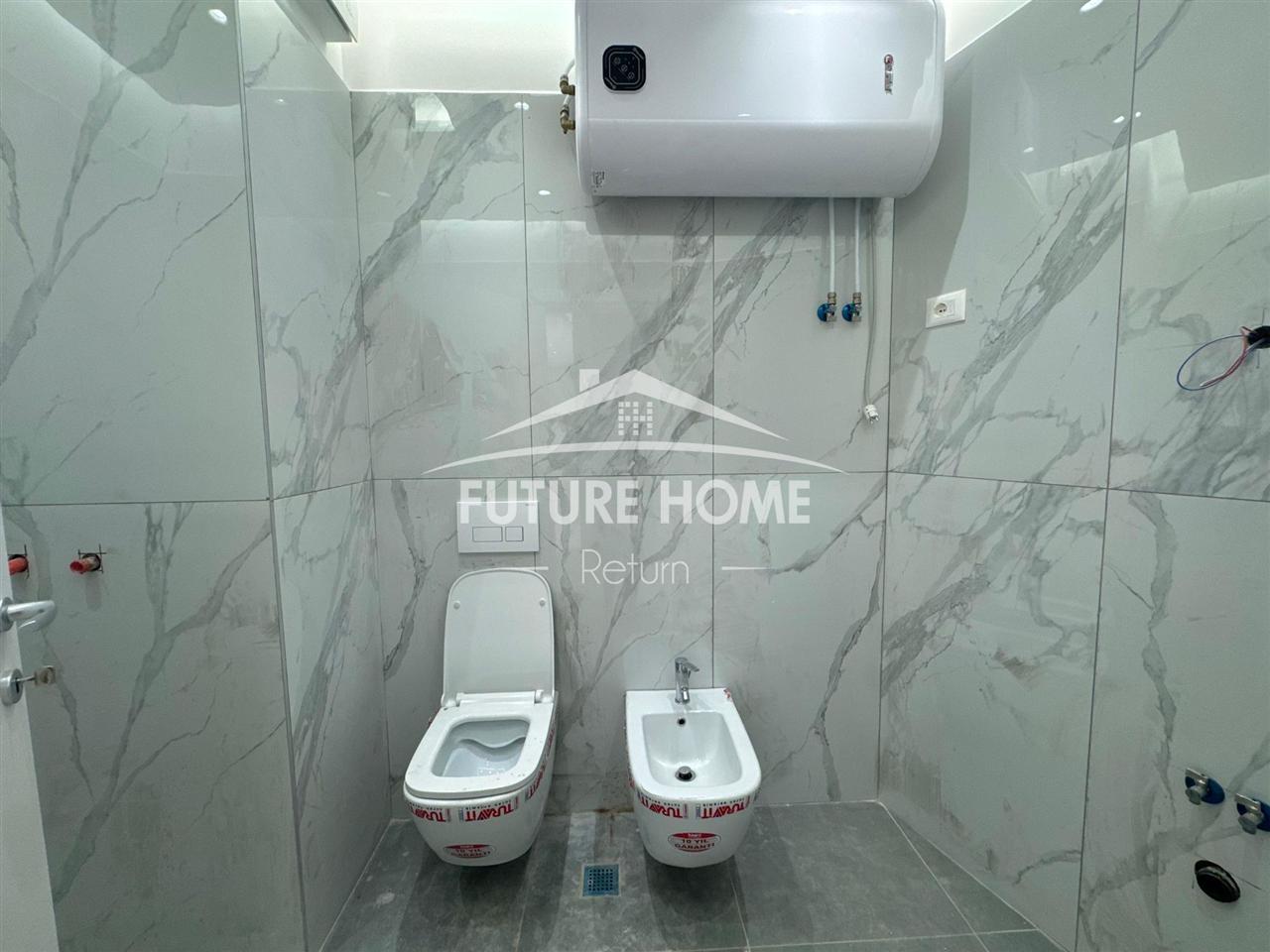 Tirane--jepet-me-qera-apartament-3+1