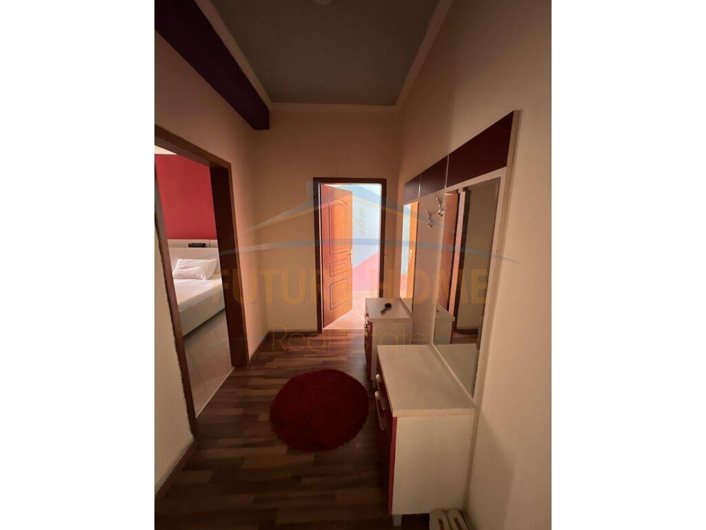 Qera--Apartament-2+1--Unaza-e-Re-