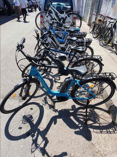 Bicikleta elektrike